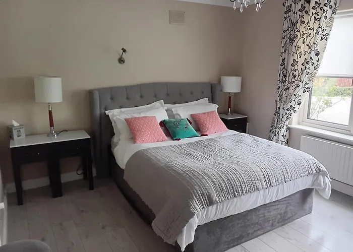 Robins Nest * Drogheda